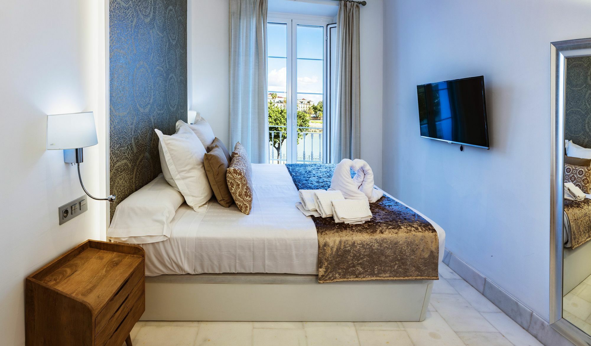Betis 7 Luxury Boutique Apartments Sevilha Exterior foto