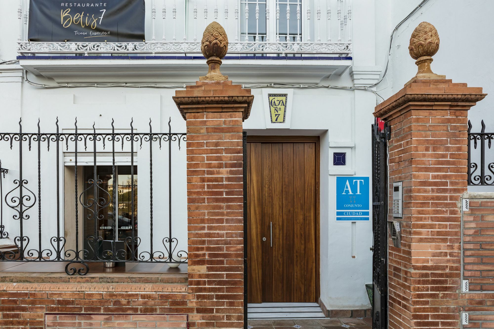 Betis 7 Luxury Boutique Apartments Sevilha Exterior foto